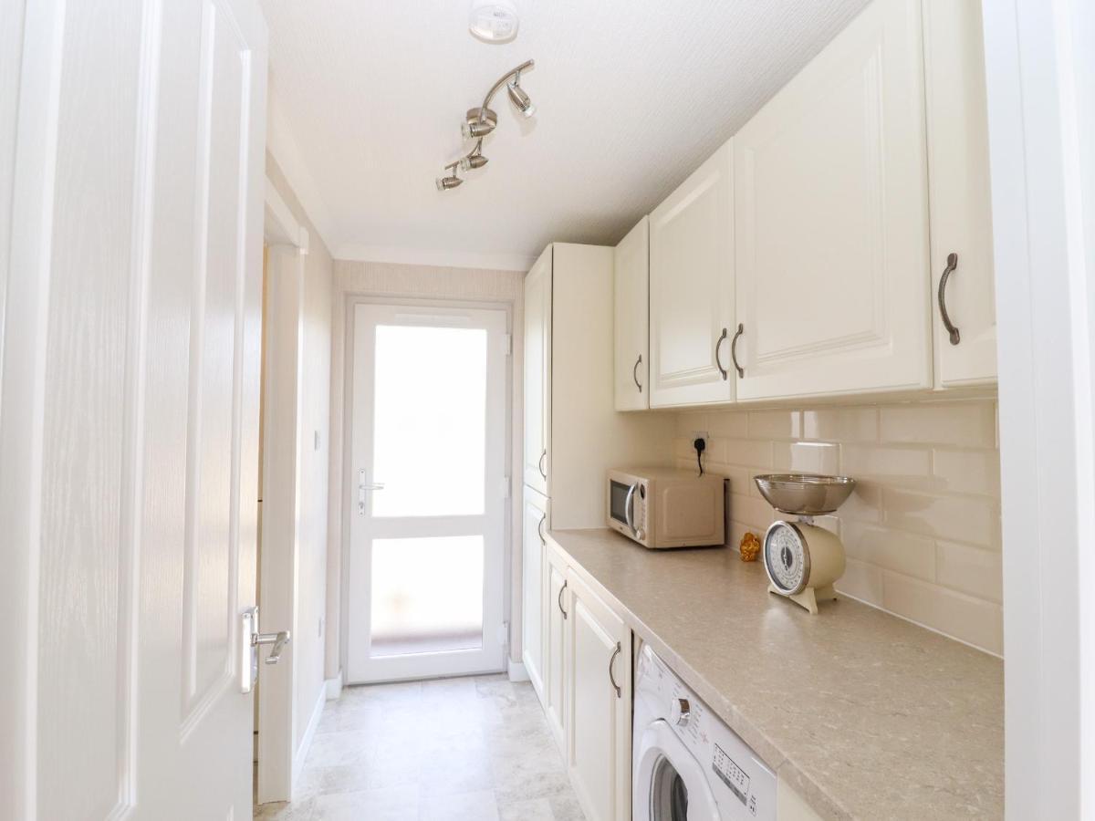 12 Bucklesham Park Villa Ipswich Ngoại thất bức ảnh